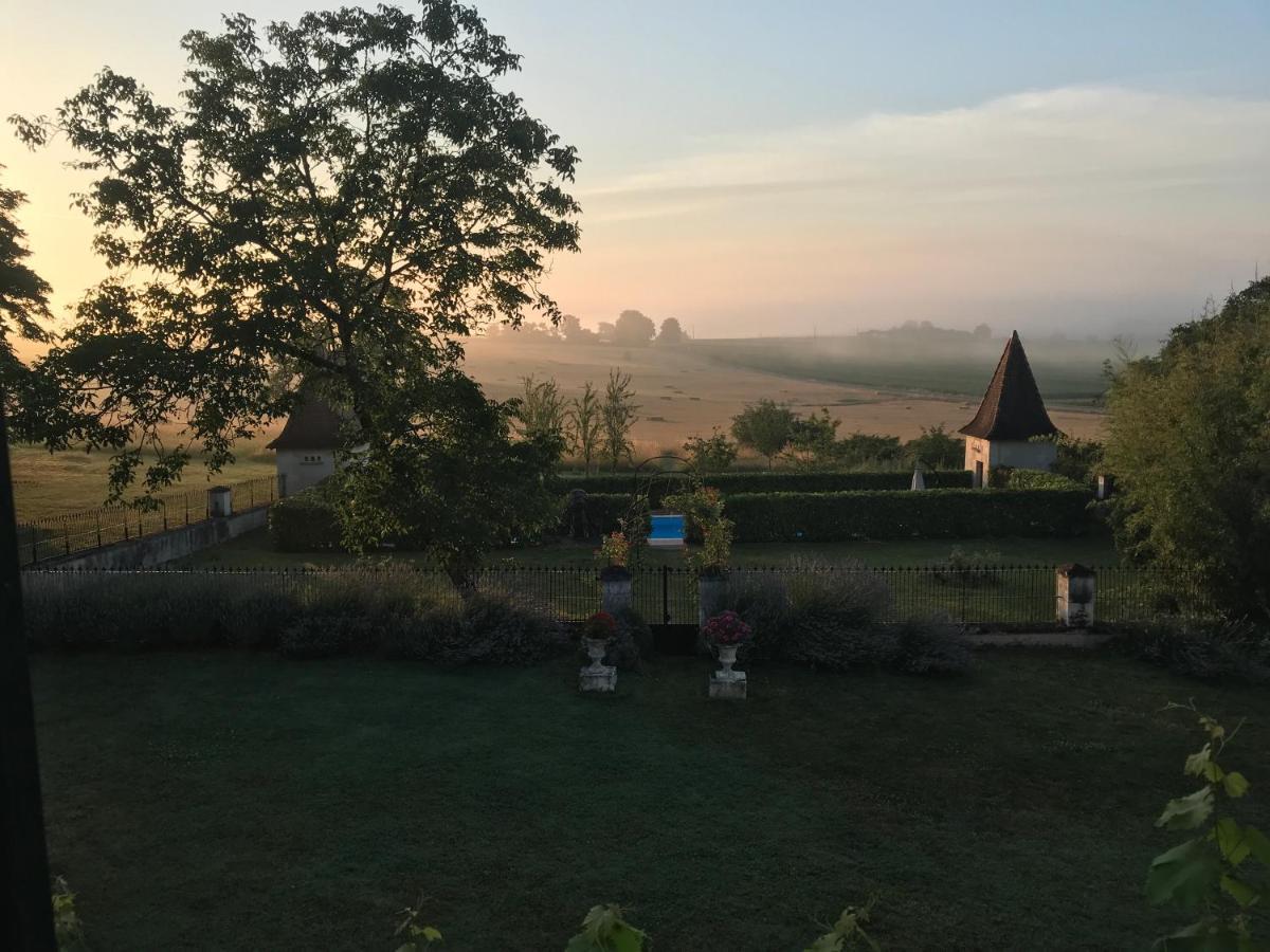 Le Manoir De Nabinaud Bed and Breakfast Eksteriør billede