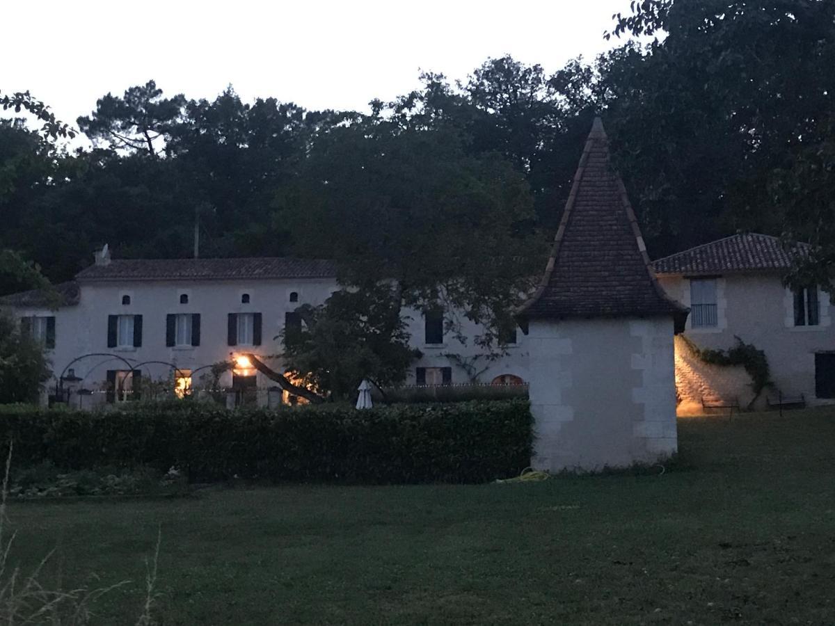 Le Manoir De Nabinaud Bed and Breakfast Eksteriør billede